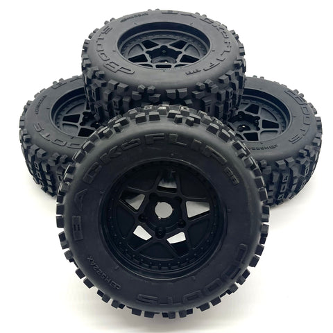 OUTCAST 8S EXB - TIRES & Wheels (tyres rims DBoots Backflip glued Arrma ARA5210V2