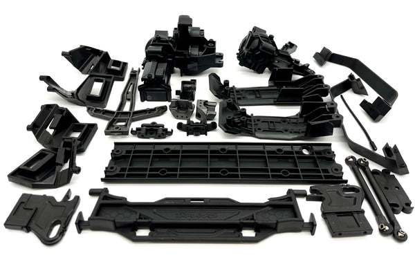 SUNSEA【ONE SIDE SLASH LONG-T】 Maxx Slash Plastic Set (Front Rear Bulkhead skid plates Brace box