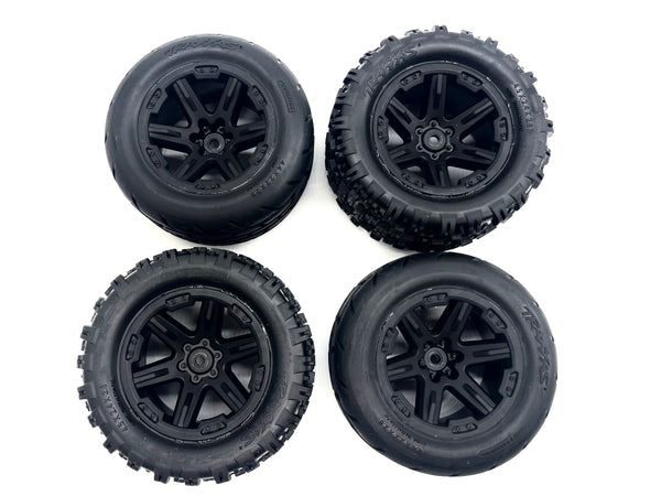 Rustler 2WD VX3 - TIRES (F/R WHEELS Assembled RXT 2.8